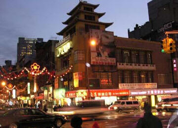 illegal street peddlers  Chinatown manhattan, New york chinatown